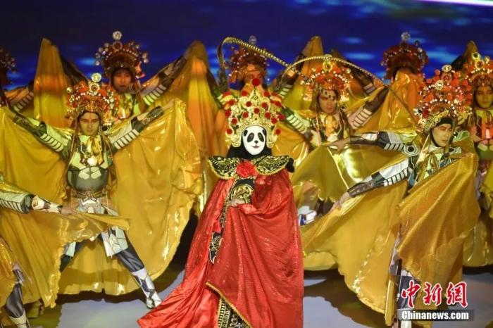 成都大运会点燃全球热情 国际运动员盛赞开幕式