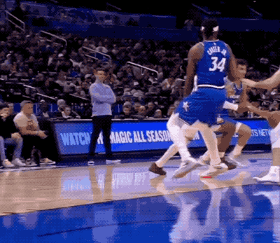 雷霆9连胜提前锁定季后赛席位 亚历山大40分引争